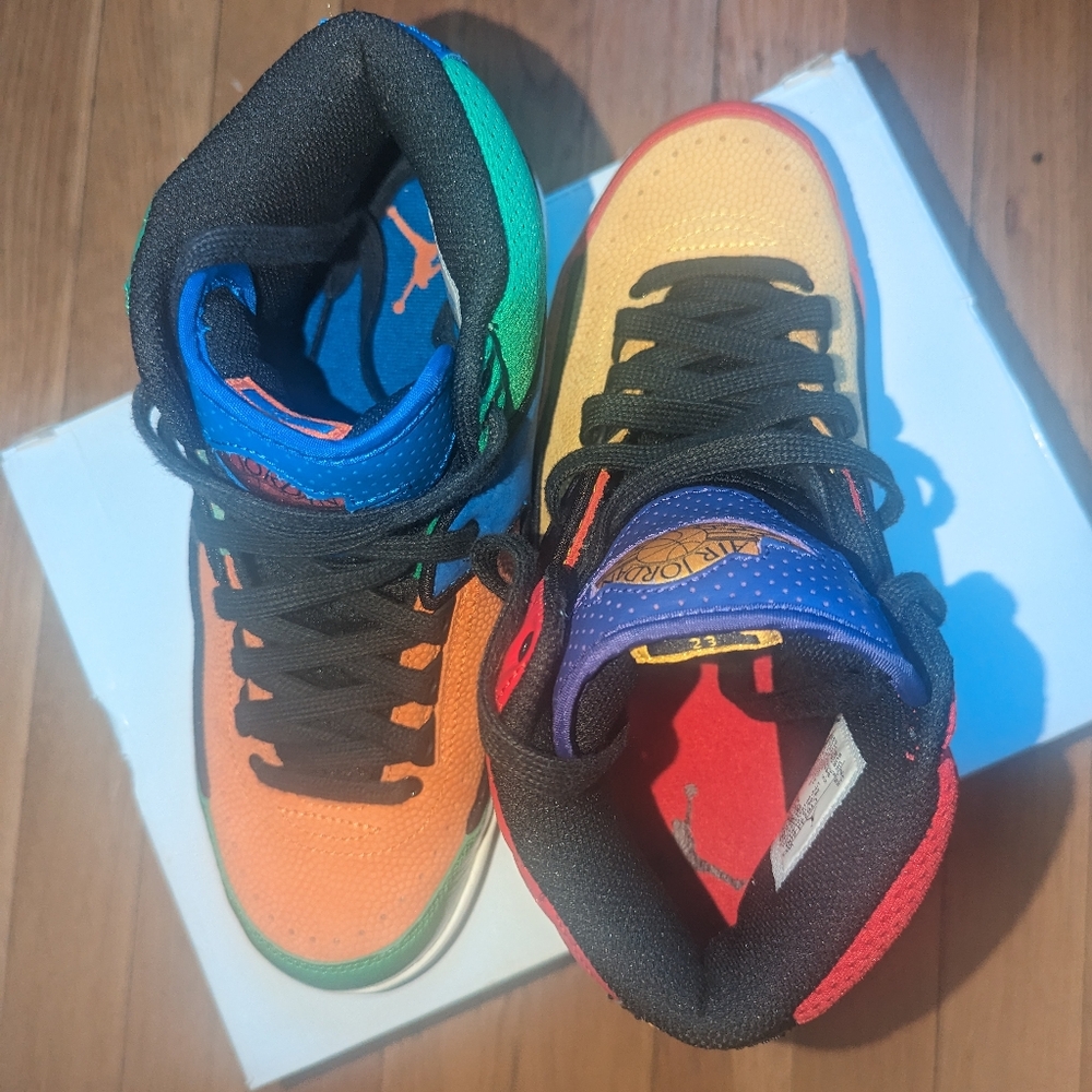 Jordan Retro 2 Women's Rivals